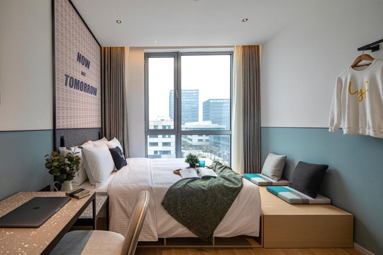 Lyf By Ascott Hongqiao Shanghai Necc Exterior foto